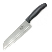 Couteau Santoku Alvéolé 17Cm Victorinox - GelatoPro.fr